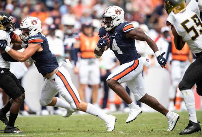 Auburn running back Tank Bigsby (Jake Crandall/Montgomery Advertiser)